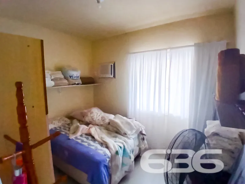 Residência térrea charmosa, com edícula e espaço d