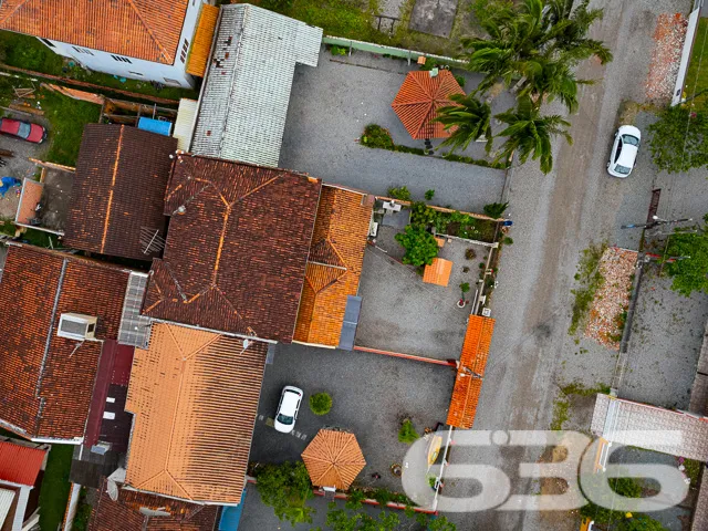IMÓVEL COM 3 DORMITÓRIOS NO BAIRRO PINHEIROS EM BA