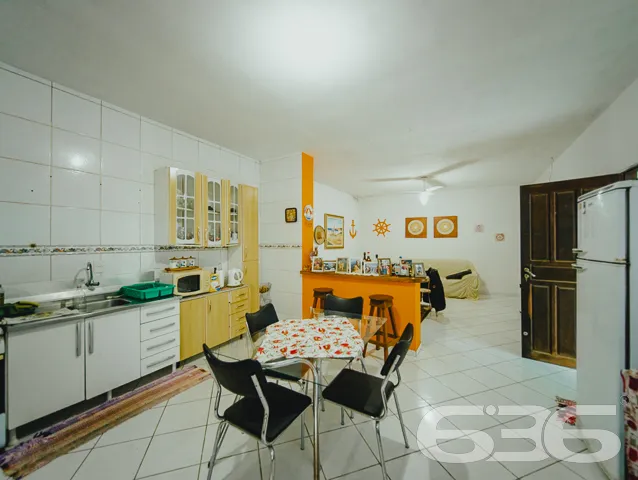 IMÓVEL À VENDA EM BALNEÁRIO BARRA DO SUL, SANTA CA