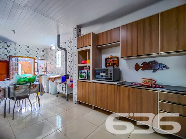 CASA TÉRREA EM LOCALIZAÇÃO PRIVILEGIADA – BALNEÁRI