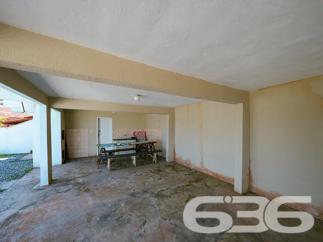 BELA RESIDÊNCIA COM 3 DORMITÓRIOS COM VISTA PARA A