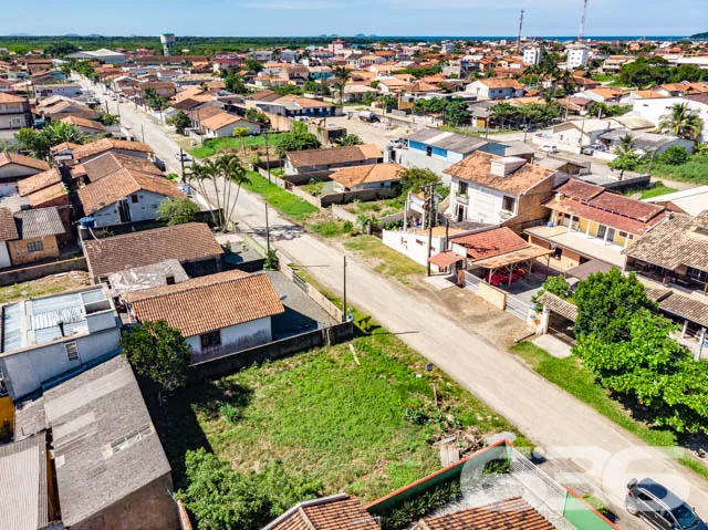 VENDE-SE LOTE NO CENTRO DE BALNEÁRIO BARRA DO SUL
