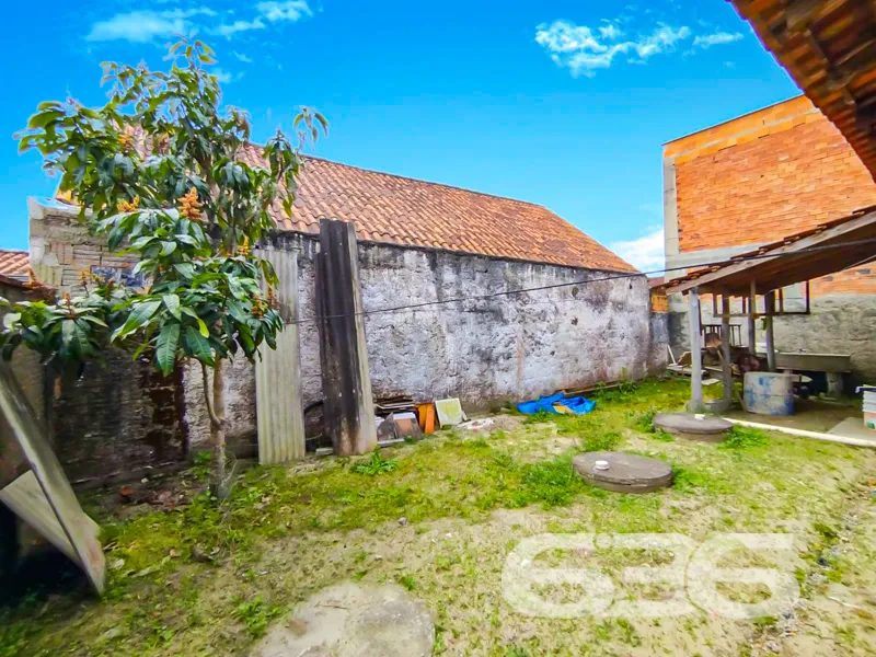 CASA PRÉ-FABRICADA COM 2 QUARTOS, CASA NO BAIRRO