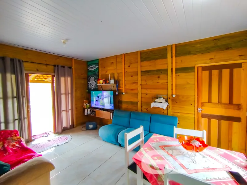CASA PRÉ-FABRICADA COM 2 QUARTOS, CASA NO BAIRRO