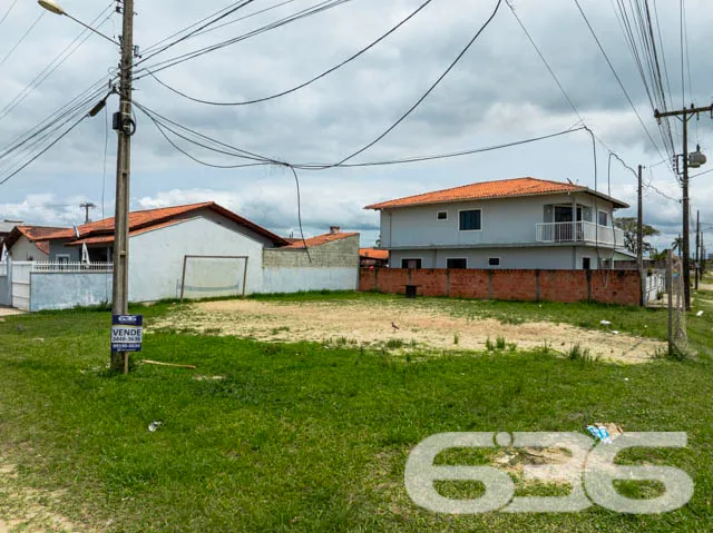Terreno à Venda em Balneário Barra do Sul - Espaço
