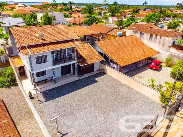 Descubra o Encanto de Morar em Balneário Barra do