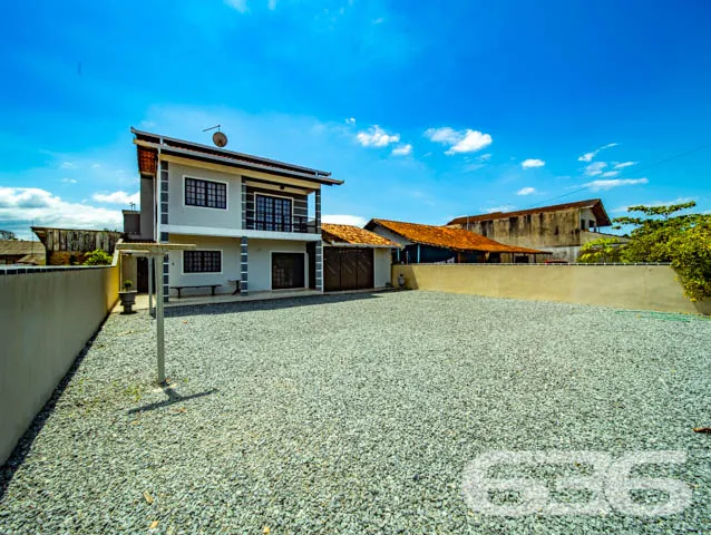 Descubra o Encanto de Morar em Balneário Barra do