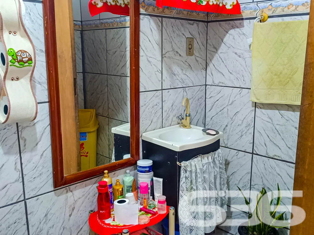 Residência térrea localizada em Balneário Barra do