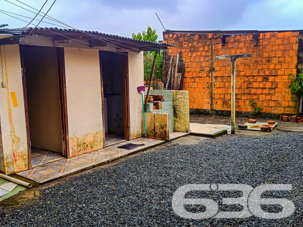 Residência térrea localizada em Balneário Barra do