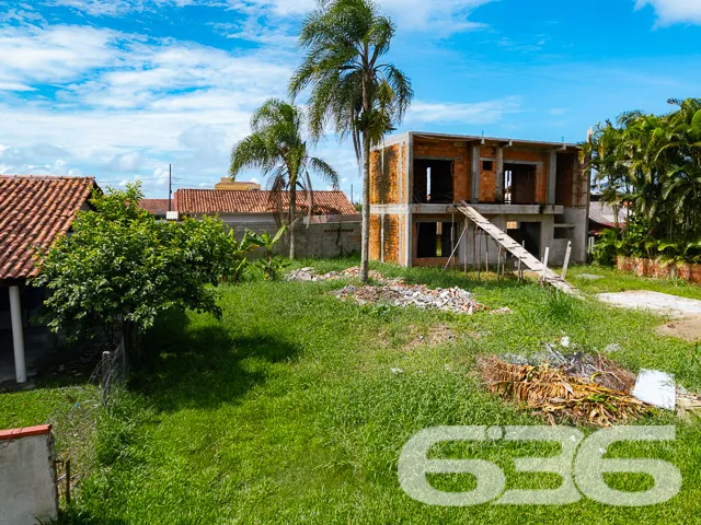 LOTE À VENDA NO CENTRO DE BALNEÁRIO BARRA DO SUL -