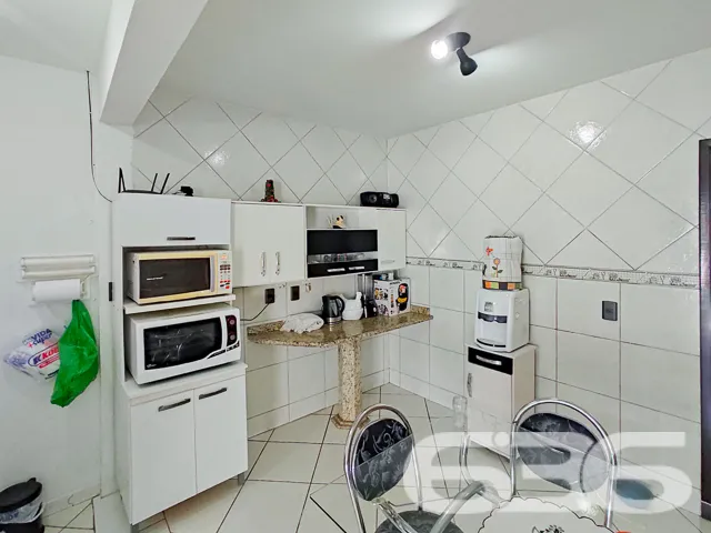 LINDA CASA COM SUÍTE + DORMITÓRIO EM SÃO FRANCISCO