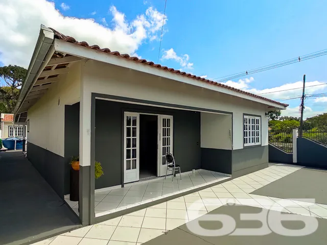 LINDA CASA COM SUÍTE + DORMITÓRIO EM SÃO FRANCISCO