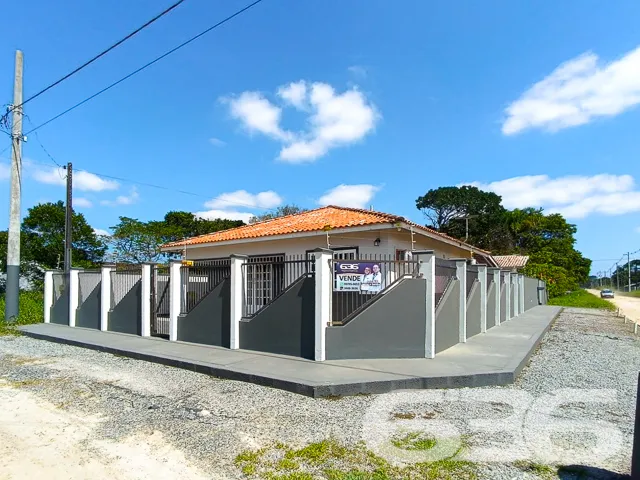LINDA CASA COM SUÍTE + DORMITÓRIO EM SÃO FRANCISCO