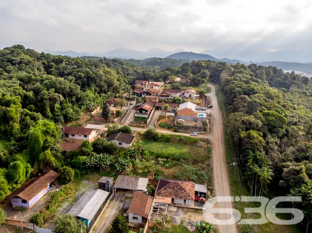 TERRENO DE ESQUINA À VENDA NO PROFIPO!
Invista em