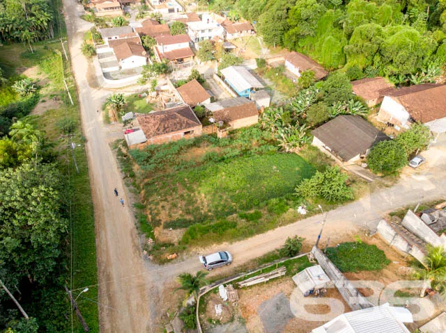 TERRENO DE ESQUINA À VENDA NO PROFIPO!
Invista em