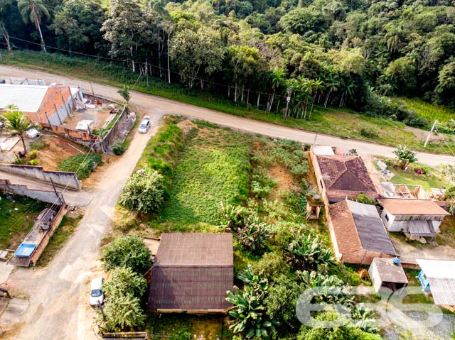 TERRENO DE ESQUINA À VENDA NO PROFIPO!
Invista em
