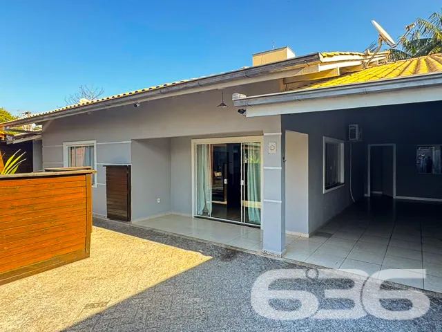 Descubra o espaço e a conveniência de uma residênc