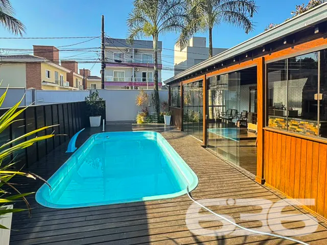 Descubra o espaço e a conveniência de uma residênc