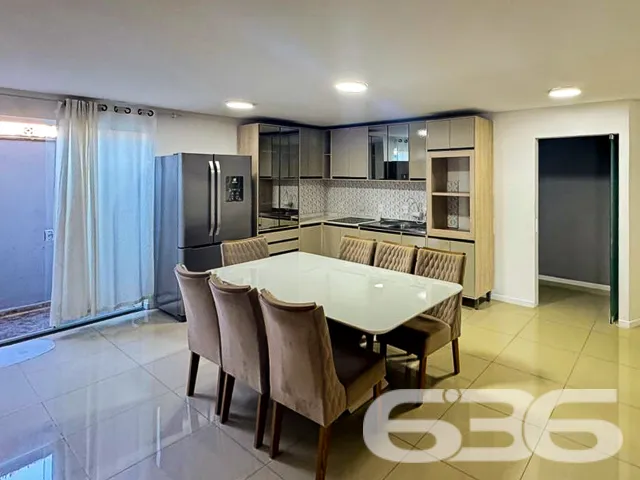 Descubra o espaço e a conveniência de uma residênc