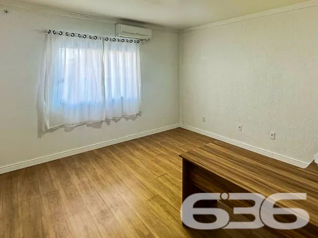 Descubra o espaço e a conveniência de uma residênc