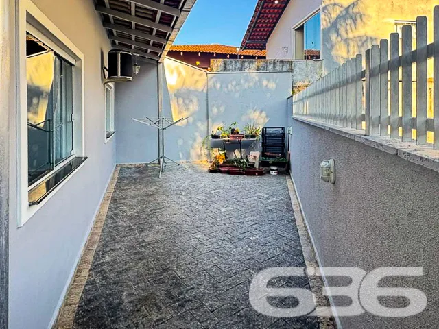 Descubra o espaço e a conveniência de uma residênc
