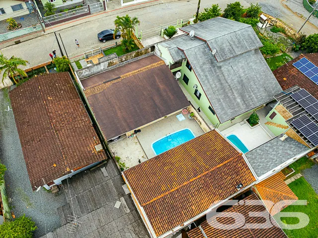 CONHEÇA ESTE IMÓVEL TOTALMENTE MOBILIADO COM PISCI