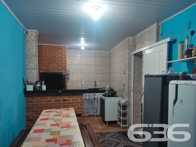 IMÓVEL COM 3 QUARTOS EM ÓTIMA LOCALIZAÇÃO NO BAIRR