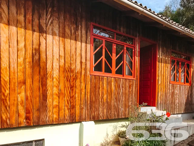 VENHA CONHECER ESSE IMĂVEL COM SUĂTE + 2 QUARTOS -