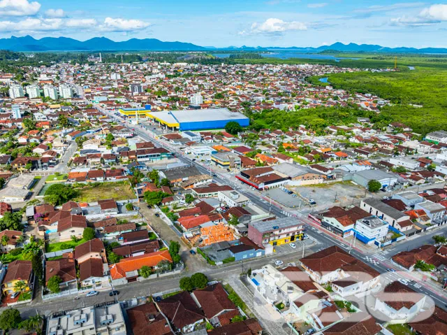 Apresentamos uma oportunidade Ășnica de residĂȘncia