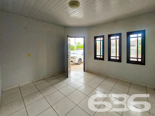 IMĂVEL COM SUĂTE + 2 QUARTOS E AMPLO QUINTAL NO BA