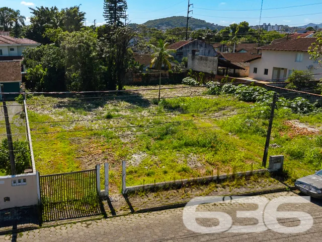 AMPLO TERRENO À VENDA NO BAIRRO BUCAREIN – OPORTUN