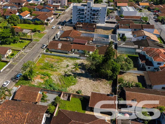 AMPLO TERRENO À VENDA NO BAIRRO BUCAREIN – OPORTUN