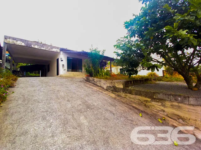 VENDE-SE TERRENO AMPLO NO BAIRRO NOVA BRASĂLIA - E