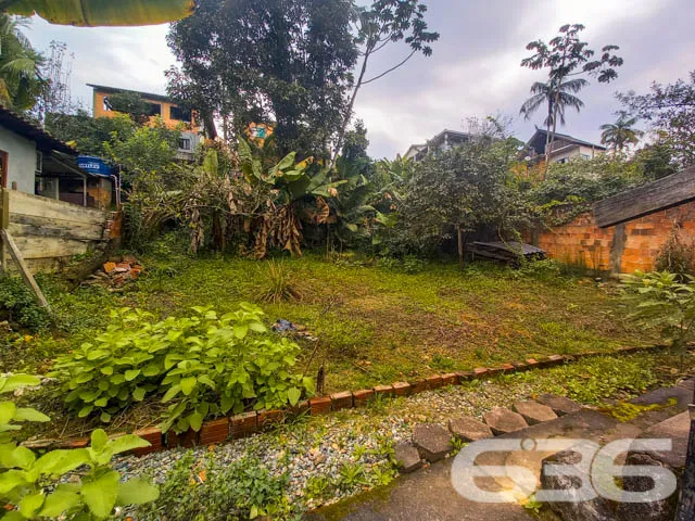 VENDE-SE TERRENO AMPLO NO BAIRRO NOVA BRASĂLIA - E