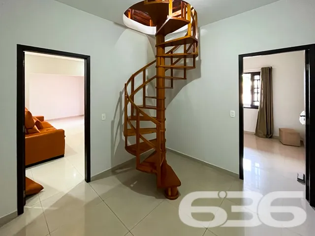CASA Ă VENDA NO BAIRRO ADHEMAR GARCIA EM JOINVILLE