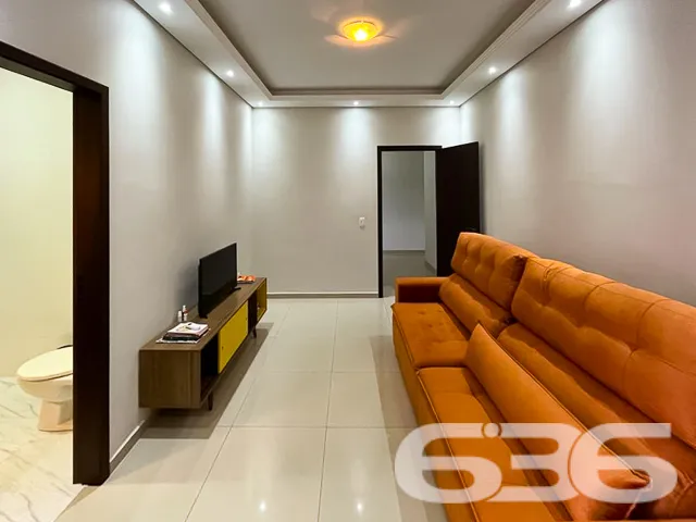 CASA Ă VENDA NO BAIRRO ADHEMAR GARCIA EM JOINVILLE