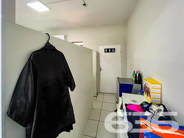 CASA Ă VENDA NO BAIRRO ADHEMAR GARCIA EM JOINVILLE