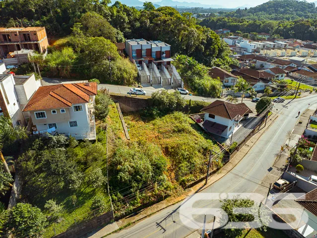 OPORTUNIDADE ÚNICA: TERRENO IDEAL PARA PROJETO AMB
