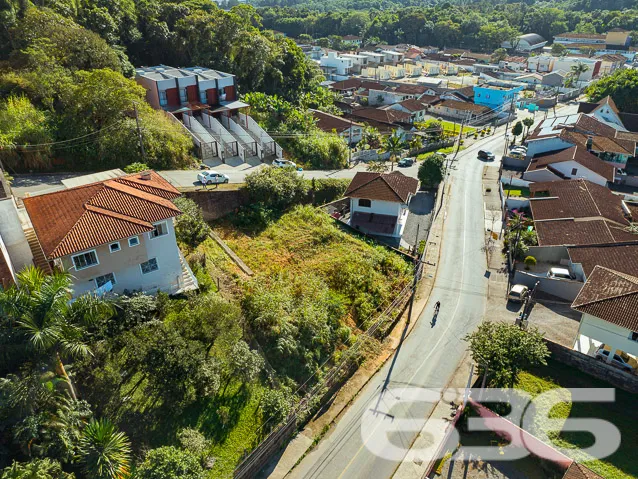 OPORTUNIDADE ÚNICA: TERRENO IDEAL PARA PROJETO AMB