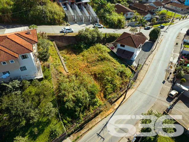 OPORTUNIDADE ÚNICA: TERRENO IDEAL PARA PROJETO AMB