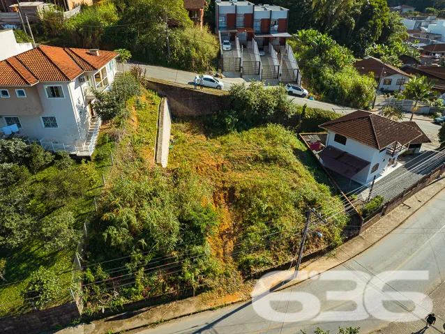 OPORTUNIDADE ÚNICA: TERRENO IDEAL PARA PROJETO AMB