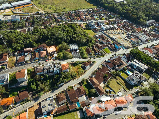 OPORTUNIDADE ÚNICA: TERRENO IDEAL PARA PROJETO AMB