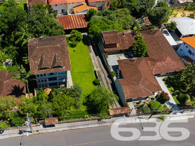 AMPLO LOTE NO BAIRRO BOM RETIRO – SUA OPORTUNIDADE