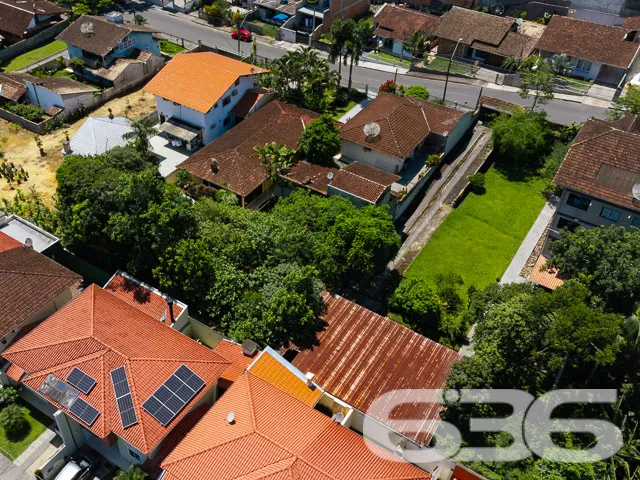 AMPLO LOTE NO BAIRRO BOM RETIRO – SUA OPORTUNIDADE