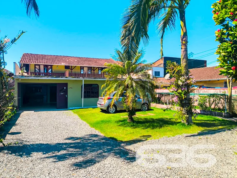 EXCELENTE SOBRADO COM 4 QUARTOS, NO BAIRRO COMASA,
