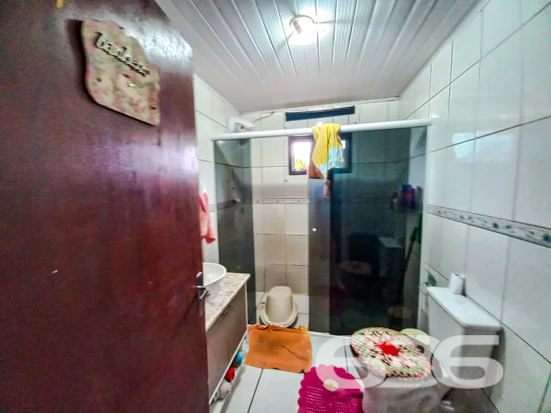 ResidĂȘncia tĂ©rrea Ă venda no bairro Comasa, Joinvi