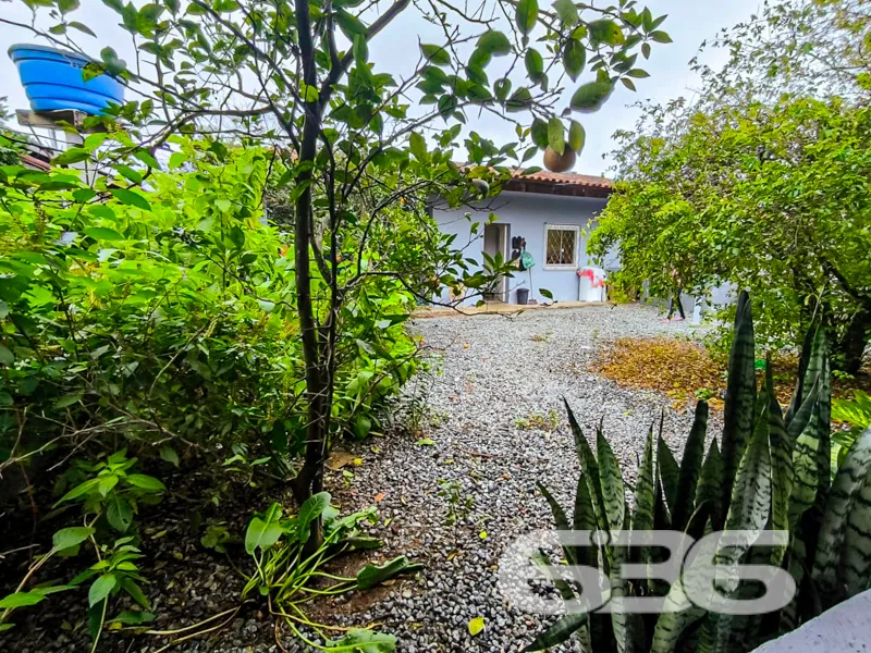 Casa tĂ©rrea Ă venda no bairro Comasa â conforto, e