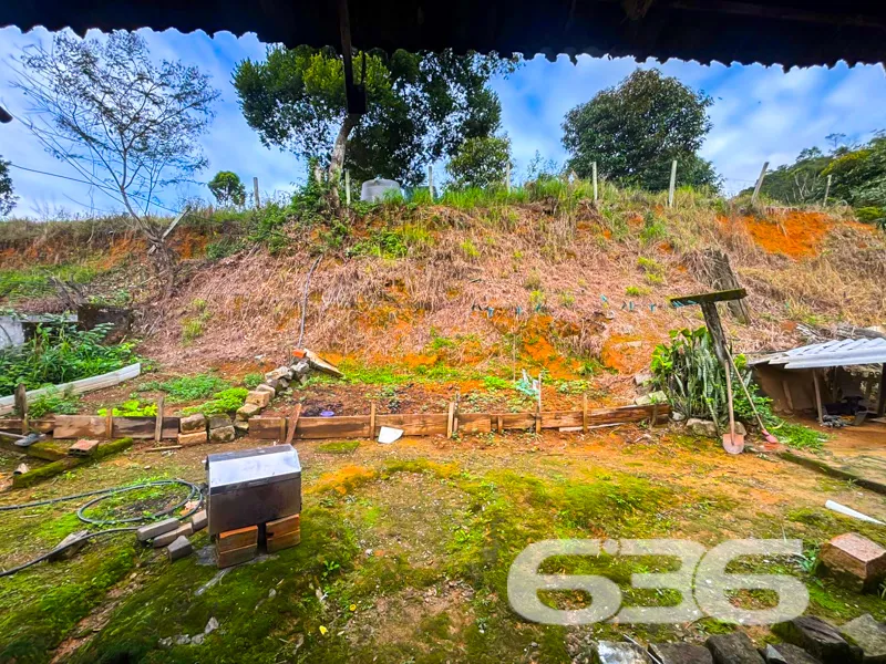 Oportunidade com amplo terreno no bairro Nova Bras