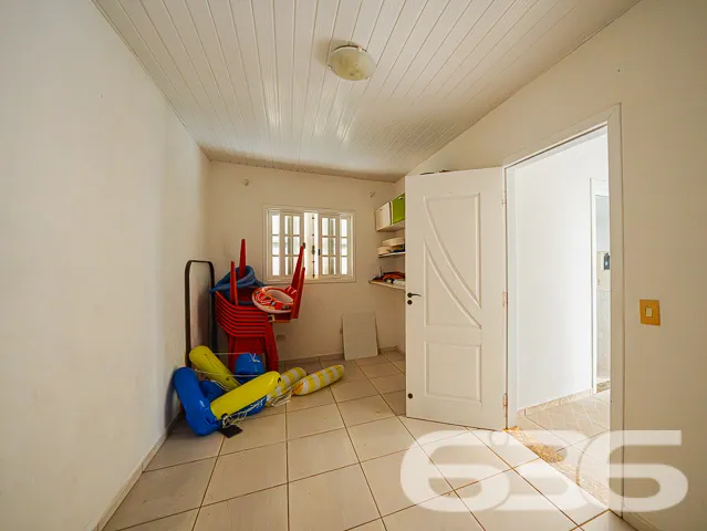 Descubra a casa dos seus sonhos em Joinville! Situ