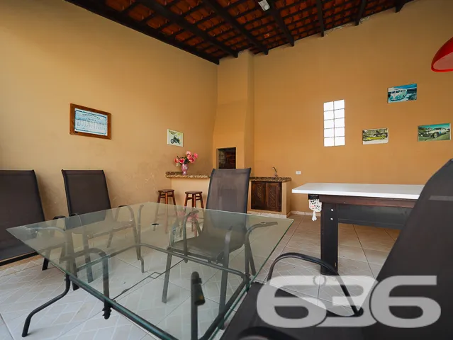 Descubra a casa dos seus sonhos em Joinville! Situ